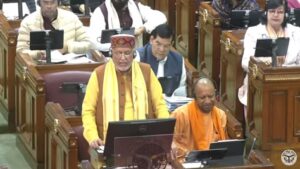 वित्त मंत्री सुरेश खन्ना ने पेश किया 7.36 लाख करोड़ से ज्यादा का बजट