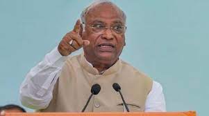 खड़गे ने भाजपा पर लगाया चुनावी बॉन्ड के दुरुपयोग का आरोप